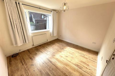 2 bedroom semi-detached bungalow for sale, 10 Clifton Crescent, Royton, Oldham, OL2 6JF