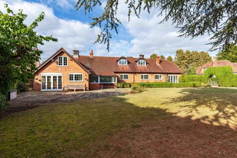 undefined, Moreton Paddox, Moreton Morrell, Warwick, Warwickshire, CV35