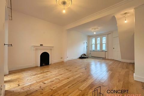undefined, Gladstone Road, Wimbledon, SW19