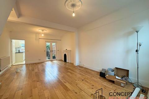 undefined, Gladstone Road, Wimbledon, SW19