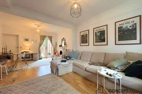 undefined, Gladstone Road, Wimbledon, SW19