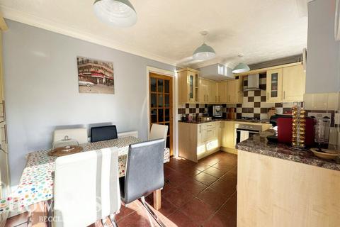 3 bedroom semi-detached house for sale, Rowan Way, Worlingham, Beccles