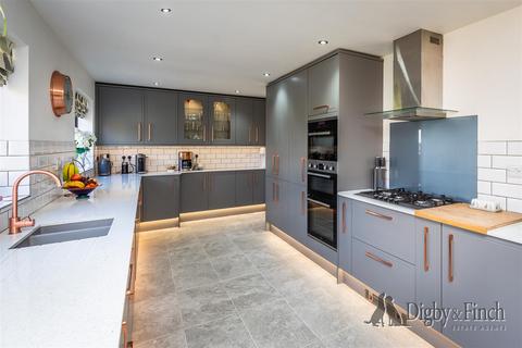 4 bedroom house for sale, Farriers Way, Carlby, Stamford