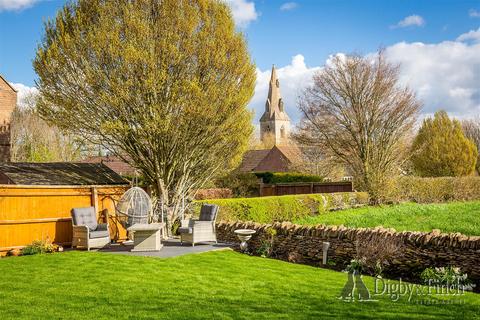 4 bedroom house for sale, Farriers Way, Carlby, Stamford