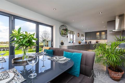 4 bedroom house for sale, Farriers Way, Carlby, Stamford