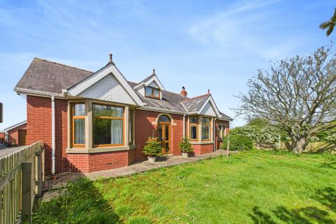undefined, Kirkham Road, Freckleton, Preston, Lancashire, PR4 1HX