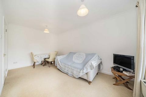 1 bedroom flat to rent, Cavendish Road, London NW6