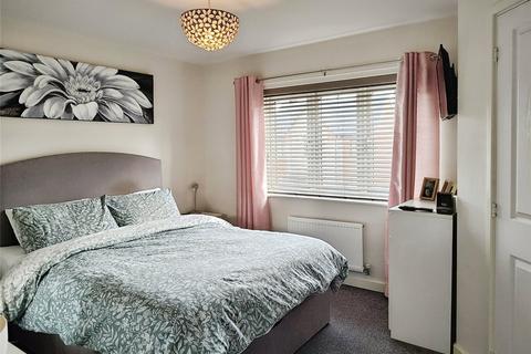 undefined, New Meadow Road, Telford TF4
