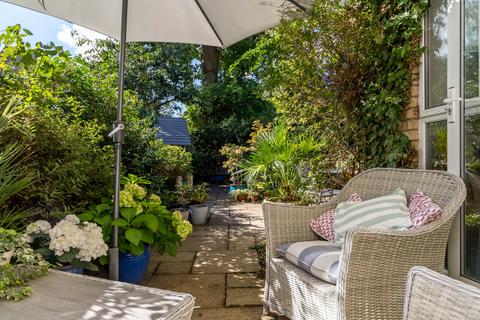 undefined, Oatlands Green, Weybridge, Surrey, KT13