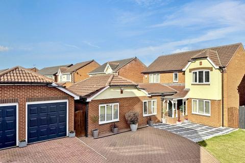 5 bedroom detached house for sale, Siskin Close, Hartlepool TS26