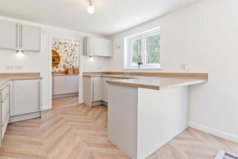 5 bedroom detached house for sale, 2 Groserts Way, Bilston, EH25 9AF