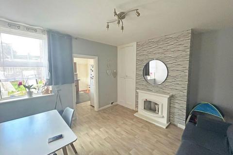 3 bedroom semi-detached house for sale, Talbot Road, ., Skegness, Lincolnshire, PE25 2DH