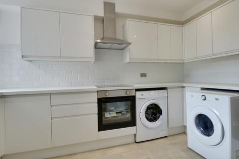 Studio to rent, Welling, Kent DA16