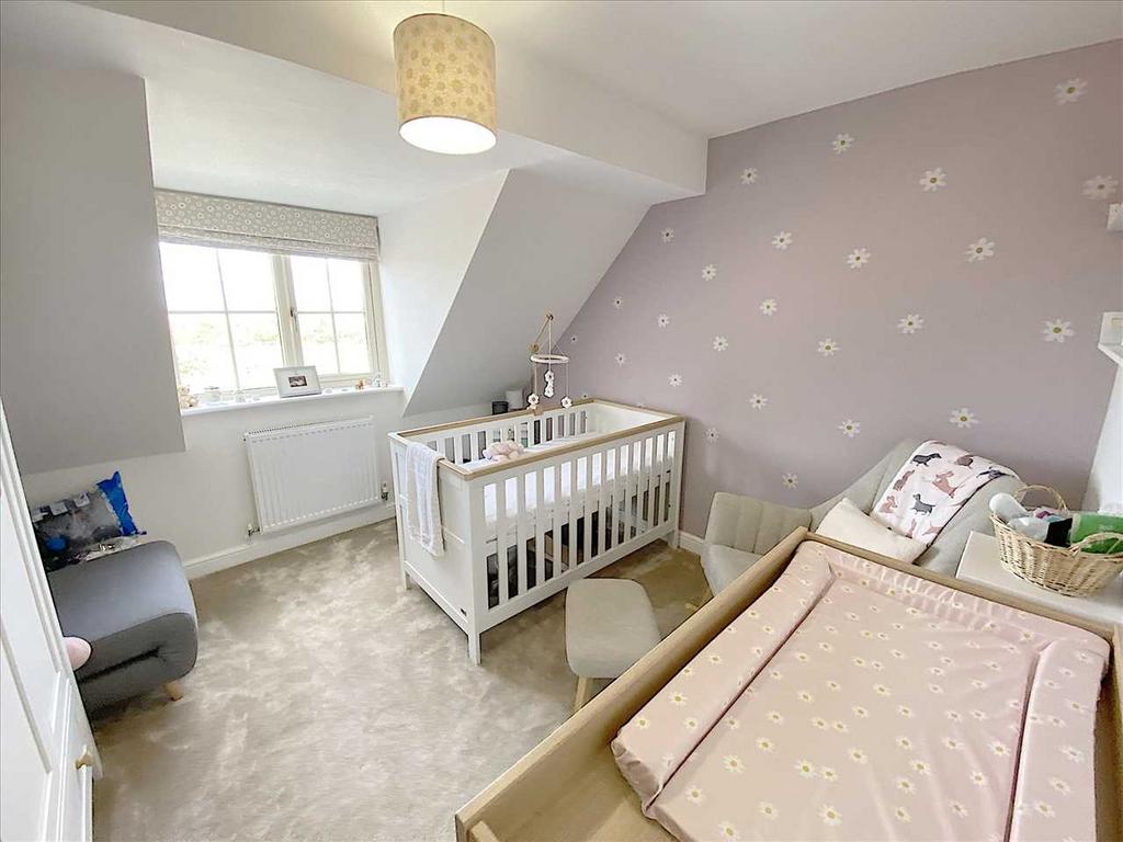 Bedroom 3: