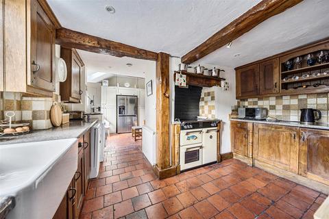 3 bedroom semi-detached house for sale, New Road, Telford TF8