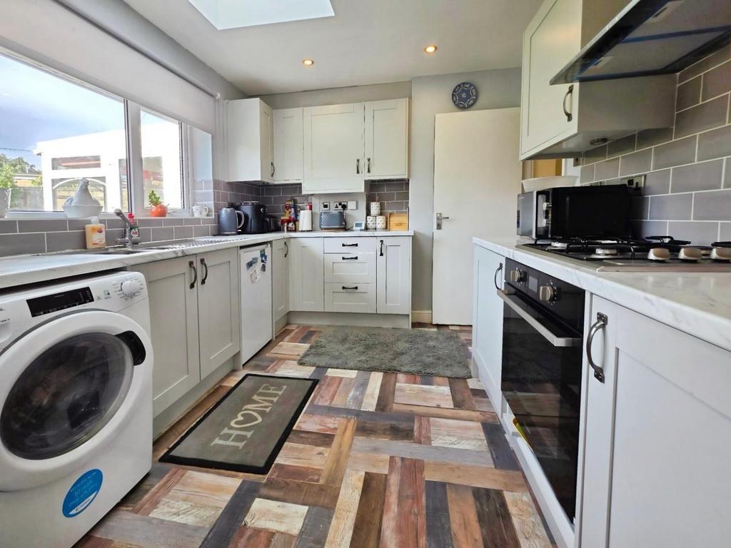 Kitchen-Dining Room (2).jpg