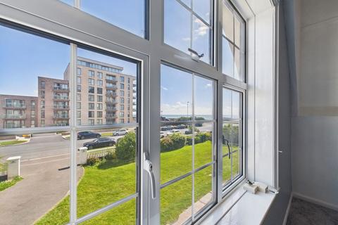3 bedroom maisonette for sale, Dolphin Lodge, Grand Avenue, Worthing, BN11