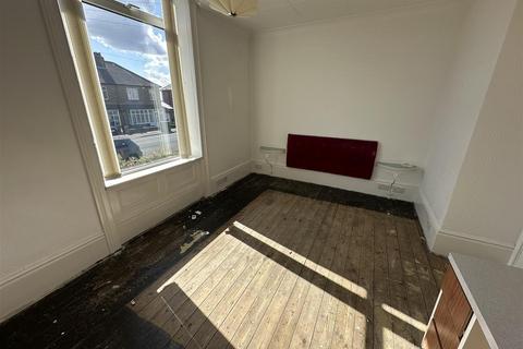 undefined, Leeds Road, Dewsbury