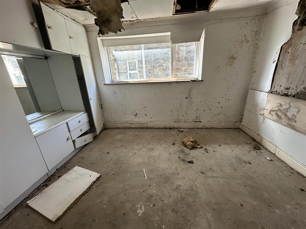 Bramleys Estate Agents - Leeds Road - Dewsbury (4)