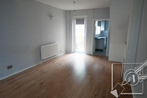 2 bedroom terraced house for sale, Factory Road, Gravesend