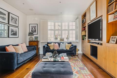 undefined, Wallgrave Road, London SW5