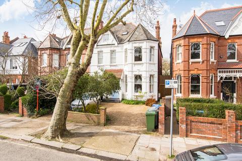 3 bedroom flat for sale, The Avenue, Brondesbury Park, London, NW6