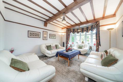 undefined, Ormond Avenue, Hampton TW12