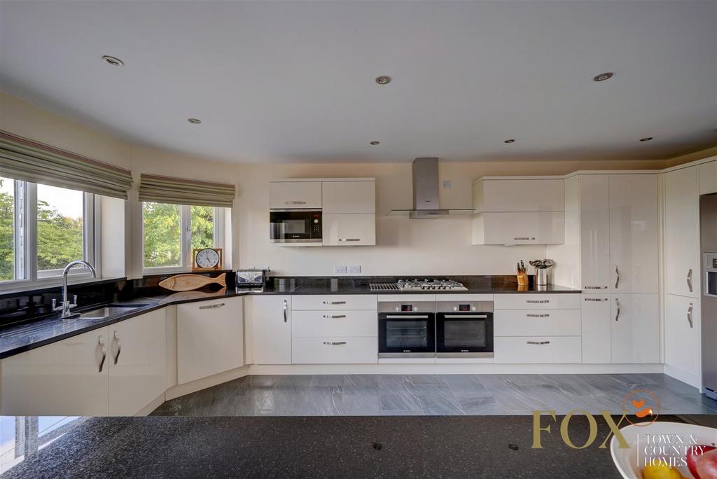 22 St Peters Rd (56)