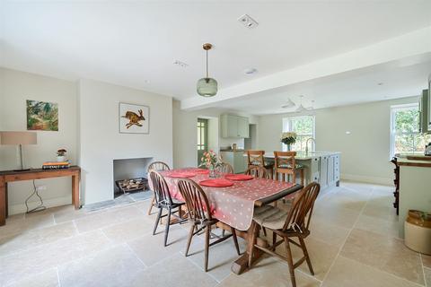 undefined, Harrowbarrow