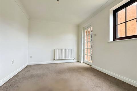 undefined, Avenue Road, Buckingham MK18