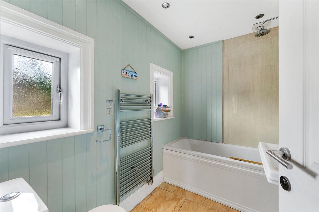 Lodge - Bathroom