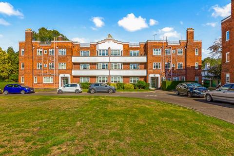 2 bedroom flat for sale, Knighton Park Road, Stoneygate, Leicester