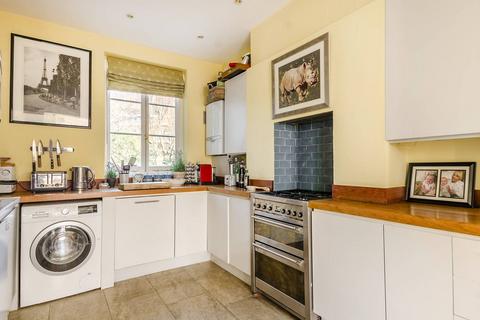 3 bedroom flat for sale, Stanlake Road, Shepherd's Bush, London, W12