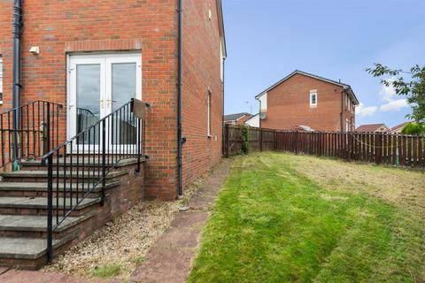 10 Aitken Close, Newmains, Wishaw, ML2 9BJ