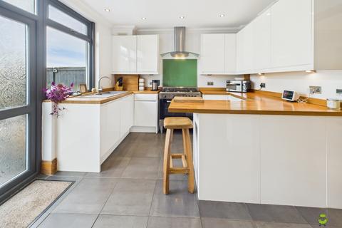 undefined, APPLEDORE AVENUE, BEXLEYHEATH, DA7