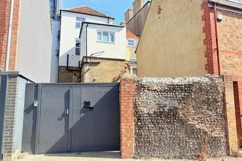 3 bedroom house for sale, Albert Court, Ramsgate CT11