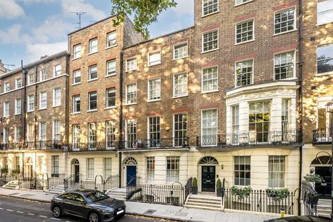 2 bedroom flat for sale, Montagu Square, London W1H