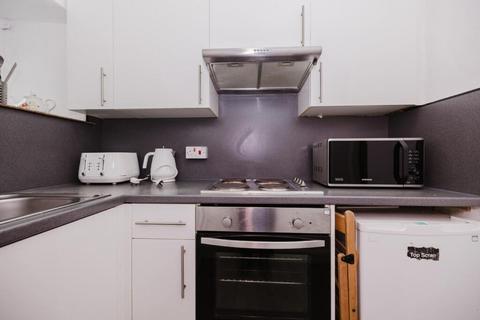 undefined, 0829L Buccleuch Street, Edinburgh, EH8 9NQ