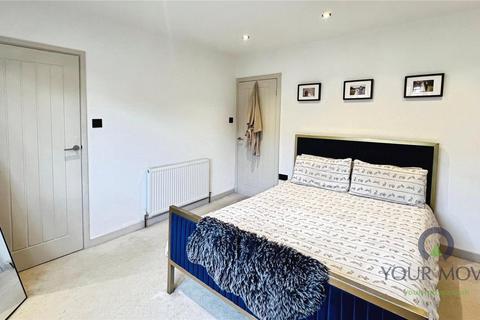 15 Top Street, Oldham, OL4 2DR