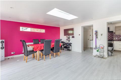 undefined, Evesham Road, Upper Moor, Pershore