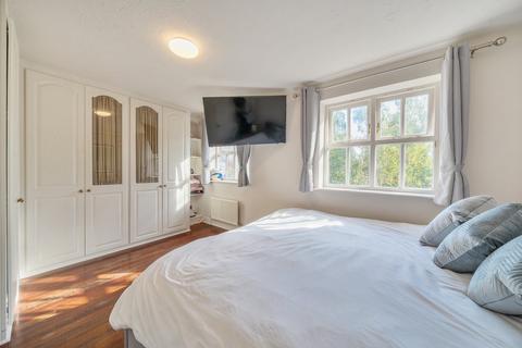 4 bedroom house for sale, Lisle Close, London, SW17