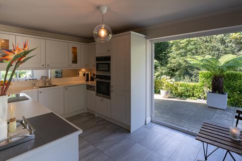 3 bedroom detached house for sale, The Front, St. Margarets Bay CT15