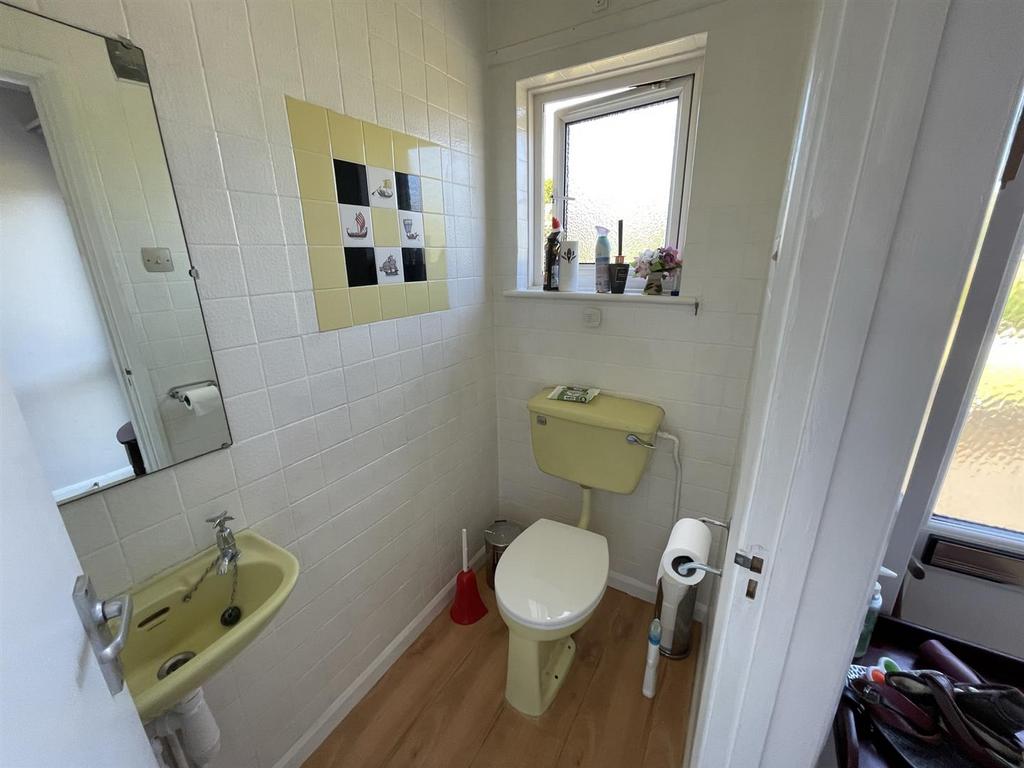 Wc.jpeg