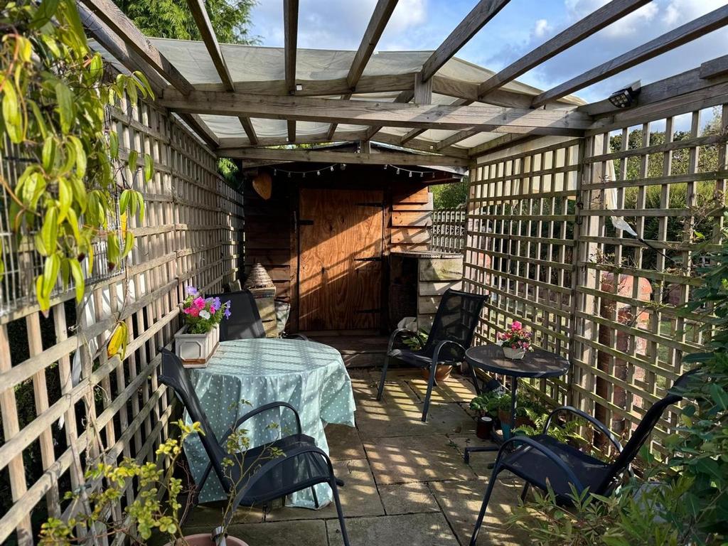 Garden landscaped two.jpg