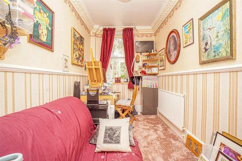 2 bedroom apartment for sale, Highlands Gardens, St. Leonards-On-Sea
