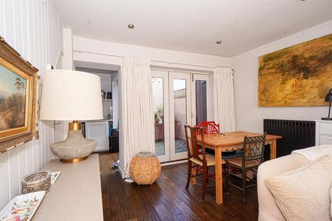 undefined, Oxford Terrace, Hastings