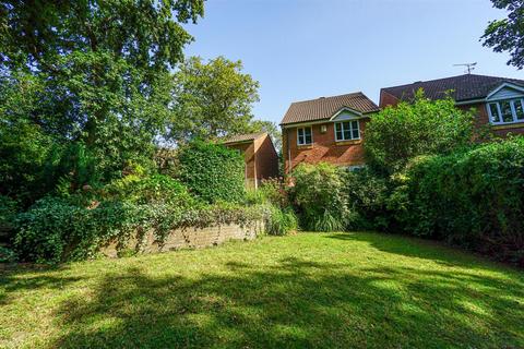3 bedroom detached house for sale, Drapers Way, St. Leonards-On-Sea
