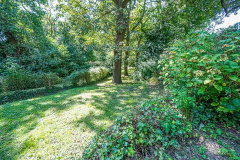 3 bedroom detached house for sale, Drapers Way, St. Leonards-On-Sea