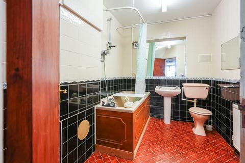 undefined, Burford Road, Sutton, SM1