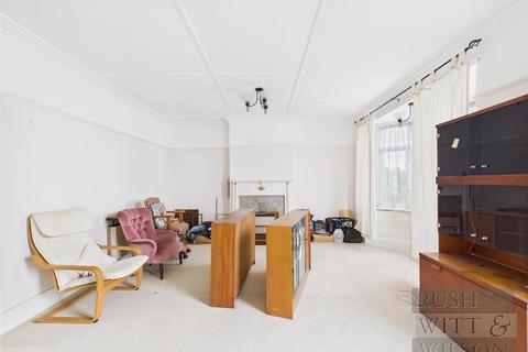 3 bedroom semi-detached house for sale, Knoll Rise, St Leonards-On-Sea